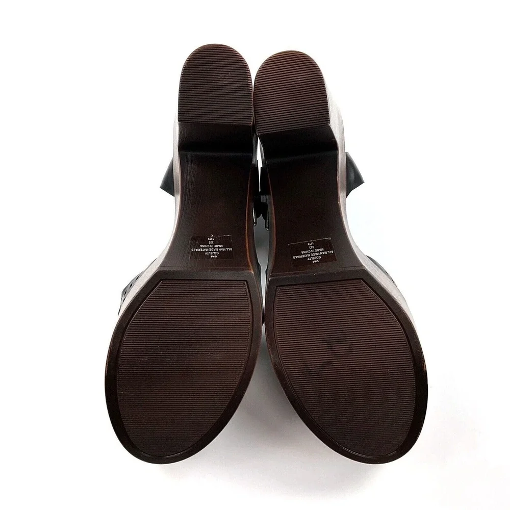 GBG Los Angeles Sandals Women 9 Black Strappy Platform Buckle Jelty NWOT